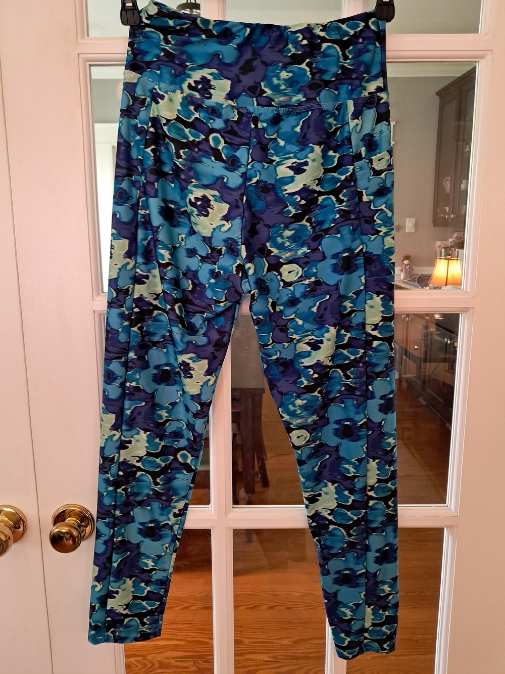 Zone Pro Blue & Teal Floral Active Leggings